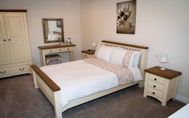 Lumb Farm Country Club