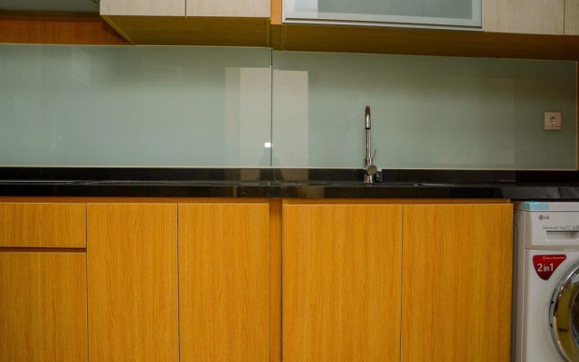 Tranquil Studio Apartment at Menteng Park