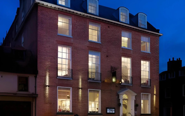hotelImage