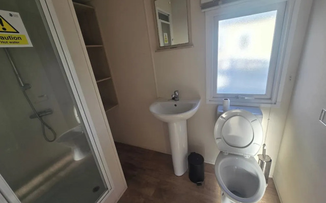 Patricia 3 Bed Balcony in Rhyl