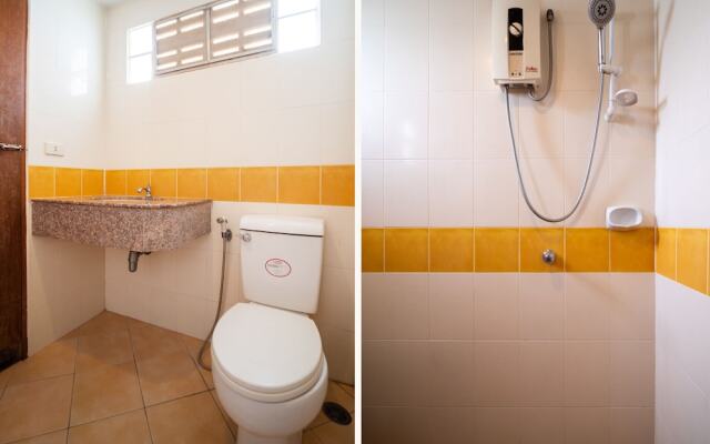 OYO 645 Baan Ruangrungroj (Vaccinated Staff)