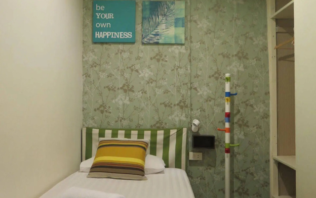 I-Sleep Silom Hostel