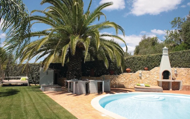Stunning Home in Silves With Wifi and 4 Bedrooms