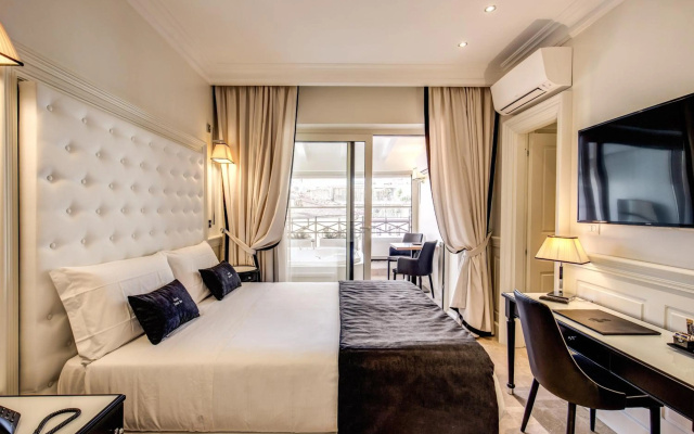 Hotel Domus Mea