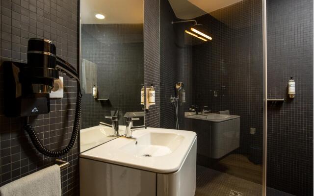 Feel Porto Codeçal Studio 1.1