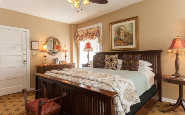 Inn on Charlotte