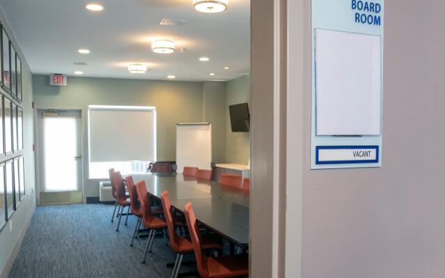 Holiday Inn Express Hotel & Suites Chester by IHG