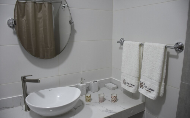 Hotel Luxotel Chincha