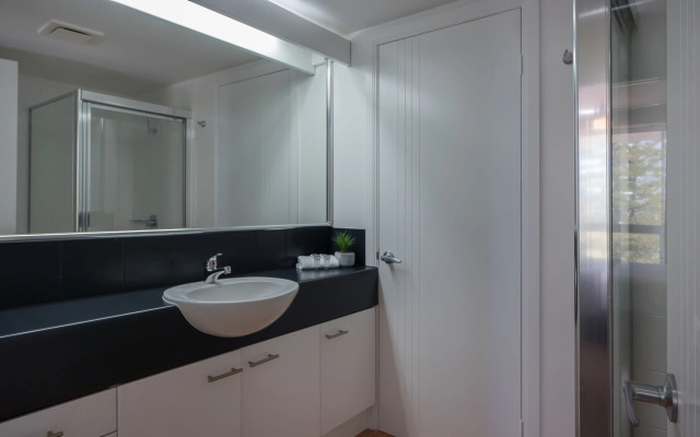 San Mateo on Broadbeach