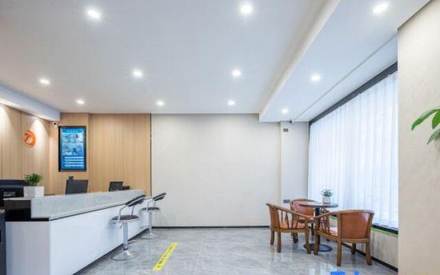 Tujin Hotel (Longgang Fortune Plaza)