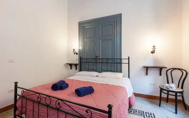 Don Pedro Rooms Vicerè di Toledo in the city center