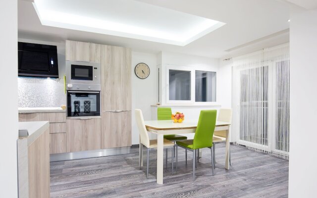 Apartments Delfin Villa Sofia