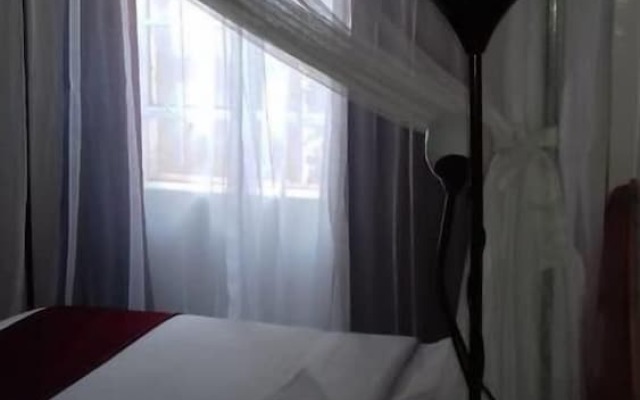 Lila Hotel