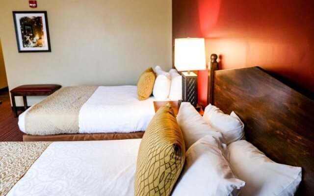 Best Western Plus Dutch Haus Inn and Suites