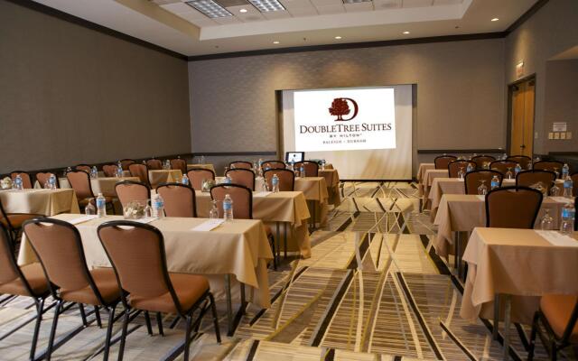 DoubleTree Suites by Hilton Raleigh - Durham