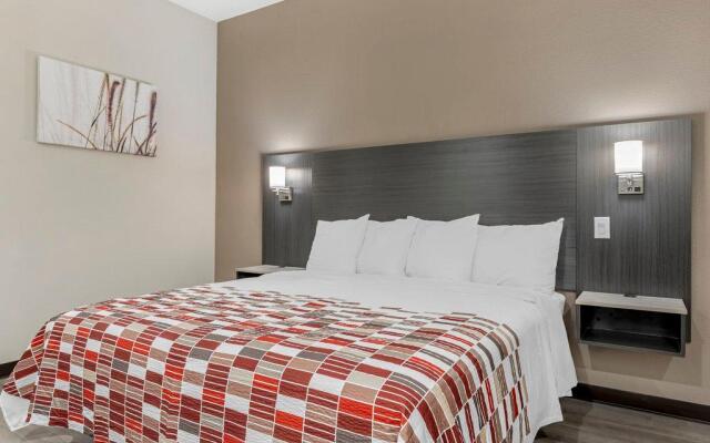 Red Roof Inn Hutchins