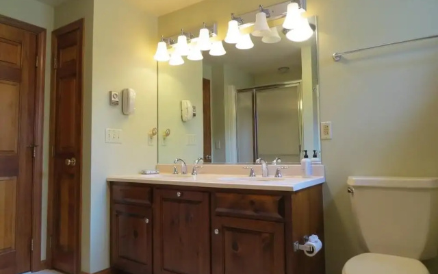 55 Eldredge Square - Three Bedroom House