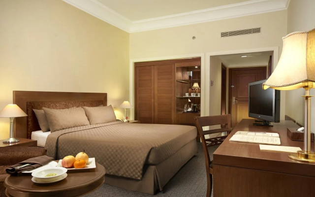 Singgasana Hotel Makassar