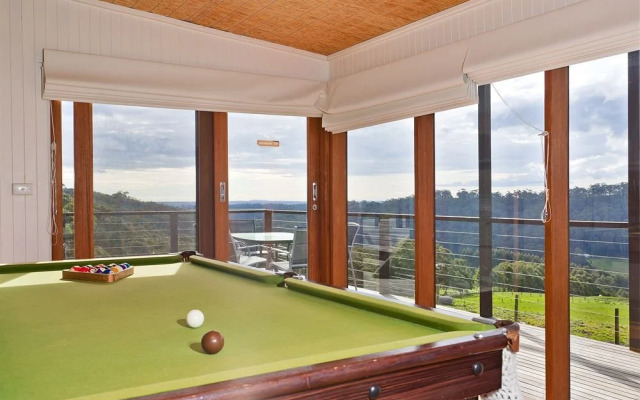 King Parrot Cottages