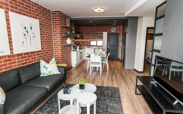 The Vantage Apartments