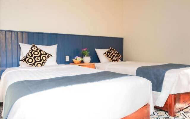 Catba Papillon Garden Bungalow & Resort