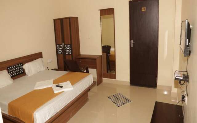 Hotel Santhosh Inn