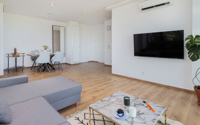 Tarasy Bałtyku & Parking by Renters