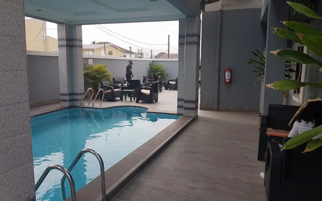 Eros Hotel and Suites Lekki