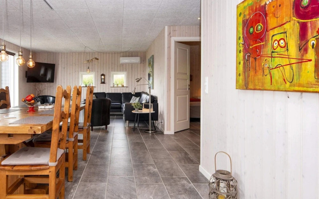6 Person Holiday Home in Hemmet-by Traum