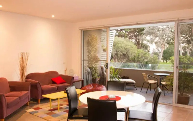 Westend Apartment at the Beach