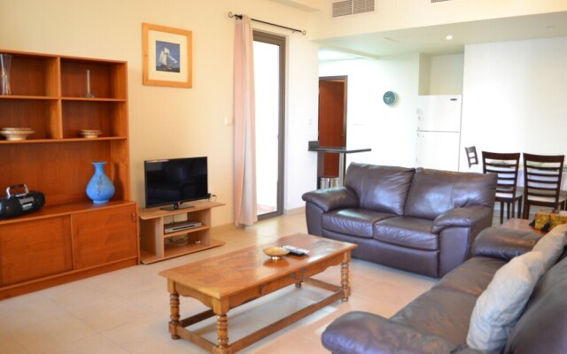LSE - 1 Bedroom apt with marina view
