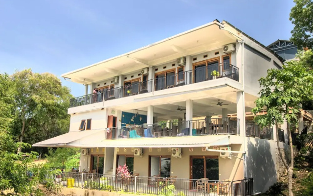 Hotel Bonne Nuit