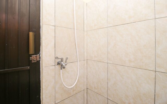 Airy Eco Syariah  Manunggal Kebonsari Blok B 9 Surabaya