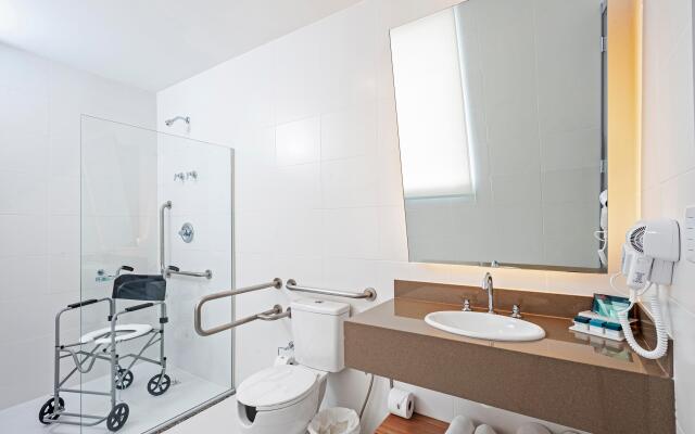 SLAVIERO Curitiba Aeroporto