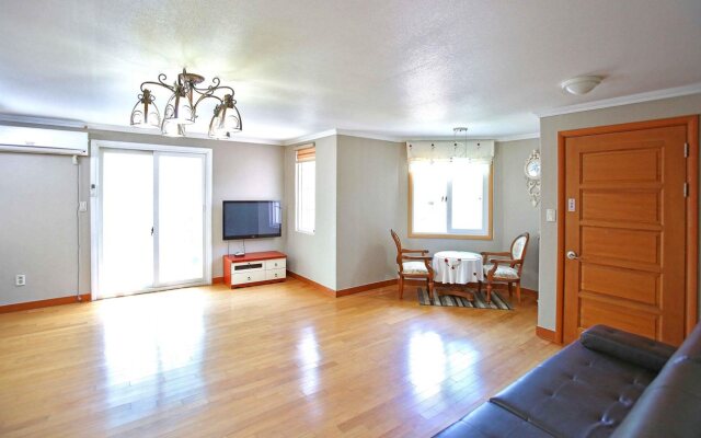 Daegwalnyeong Beauty House Pension