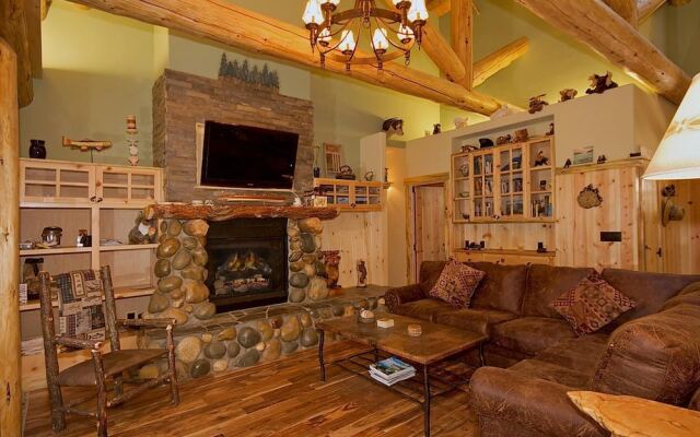 Homewood Hideaway - NEW Construction!!