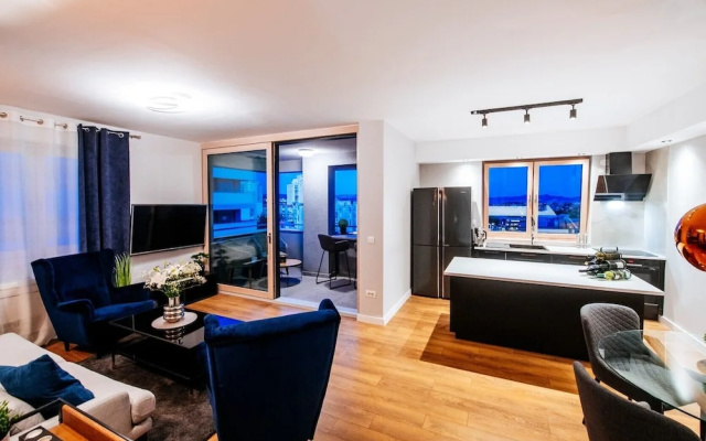 Penthouse Luxury Suite