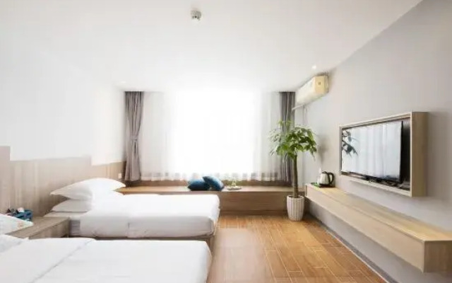 Manbo Hotel
