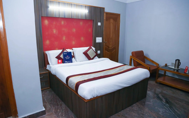 Holidays Dollars Grand by OYO Rooms