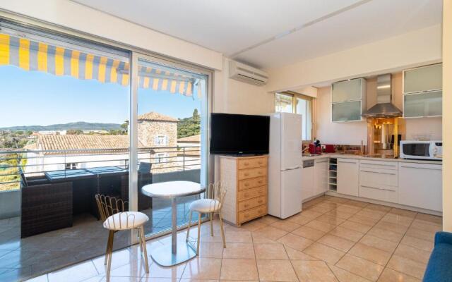 Studio terrasse - Piscine- Tennis