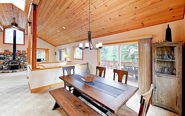 7670 Tahoe Vista - 3 Br Home