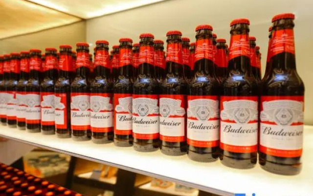 Anqing century edge International Hotel