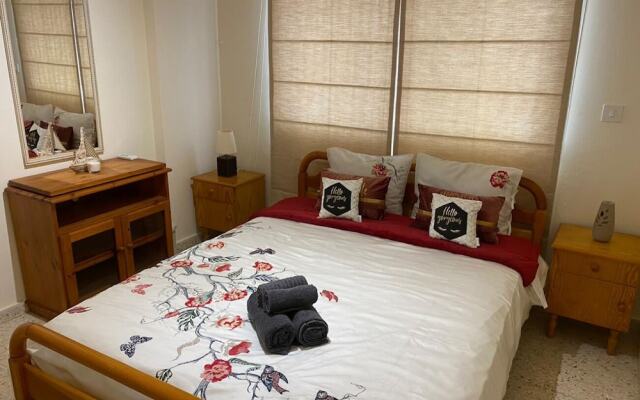 Larnaca Comfort Rooms