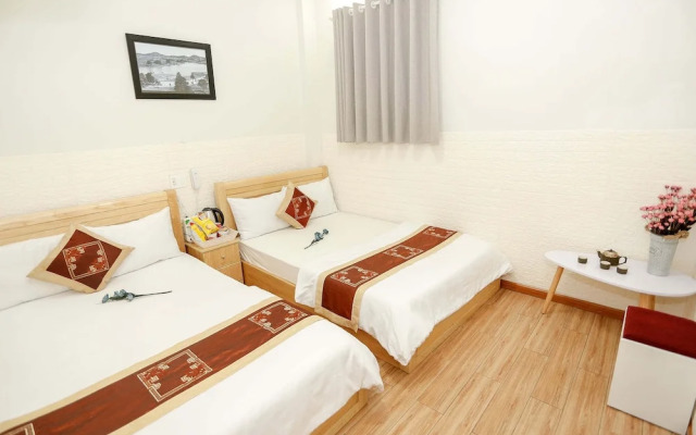 Co Hong Hotel DL - by BAY LUXURY