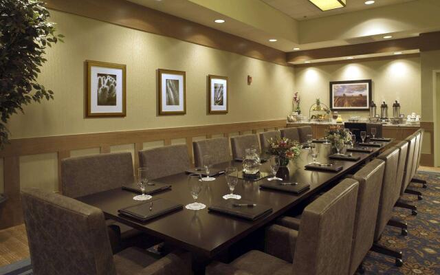 DoubleTree by Hilton Phoenix Tempe