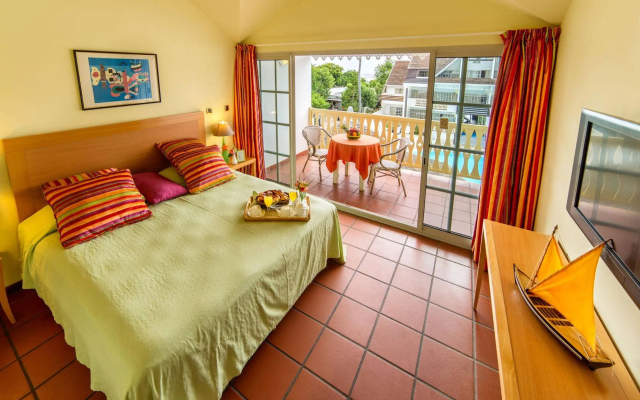 Le Nautile Beachfront