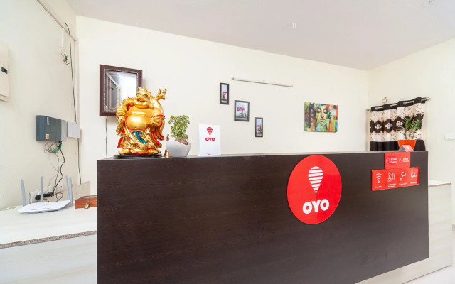 OYO 28658 The Swarg Residence