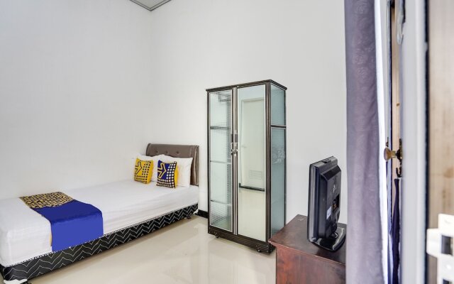 SPOT ON 91745 Rumah Kost Gresik Syariah