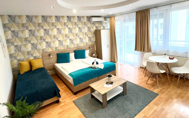 Star Apartments