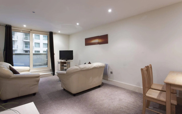 St George Wharf Apartments